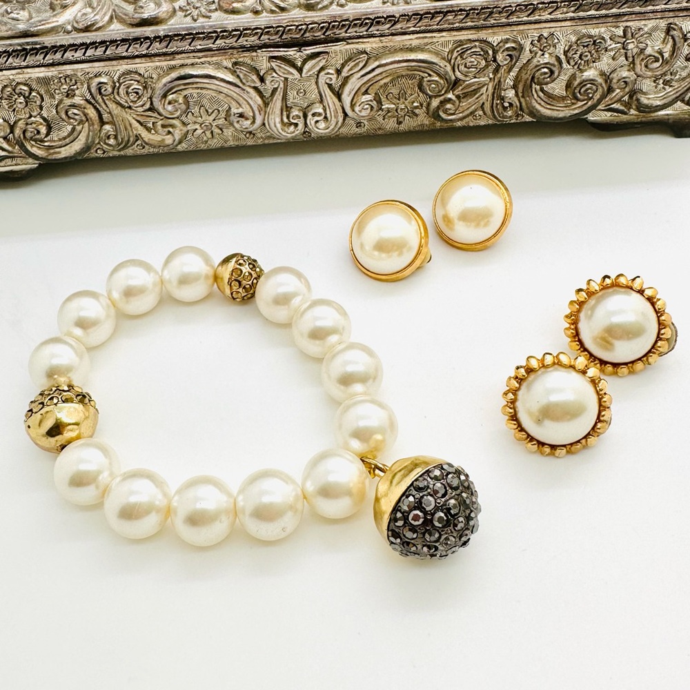 Vintage Pearl Jewelry lot